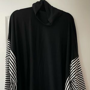 Doe & Rae NWT tunic size L